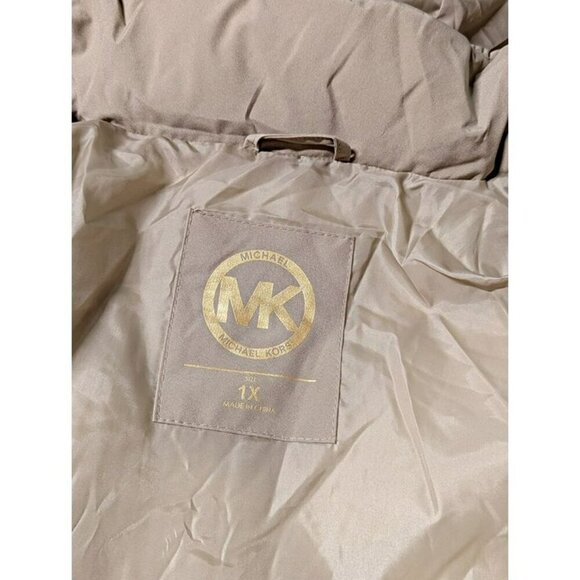 Michael Kors Plus Size Faux-Fur-Trim Hooded Puffer Coat Size 1X (MSRP $340) - Picture 5 of 9